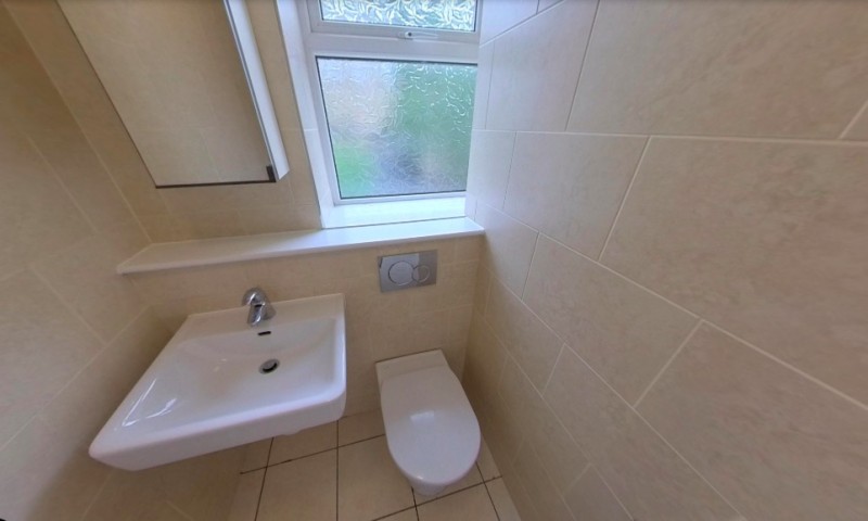 Separate WC at 46 Newbould Lane